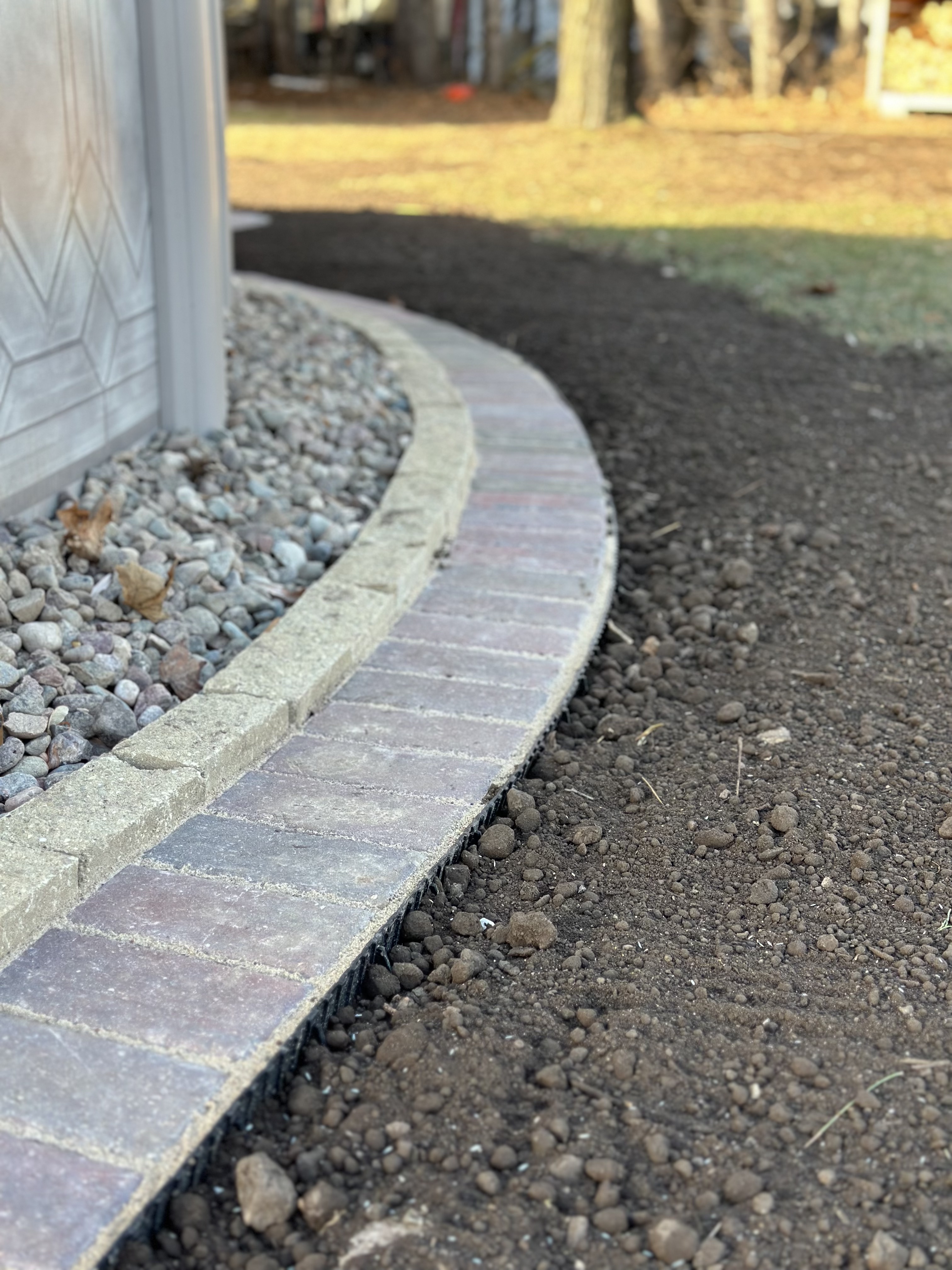 Landscape edging and bed definition